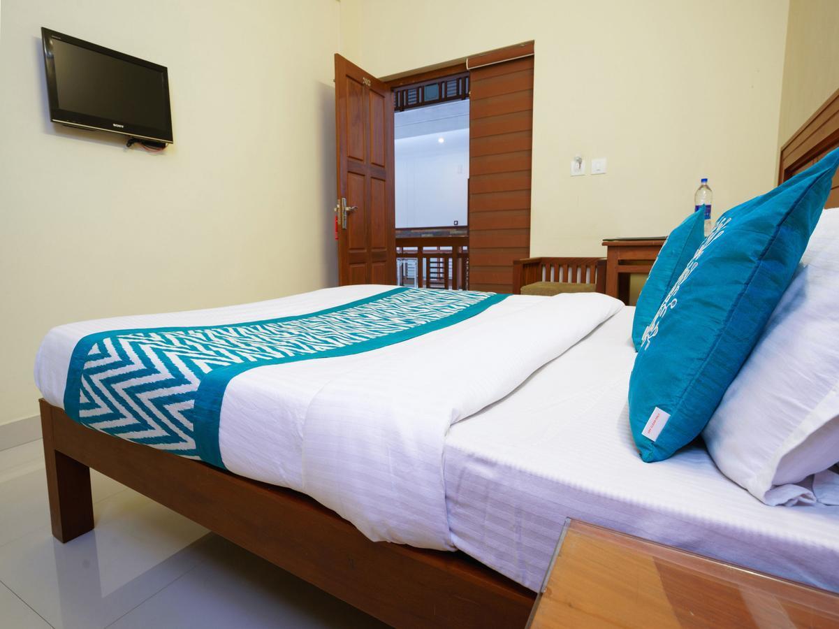 Oyo 9404 Hotel White Fort Mananthavady Exterior photo