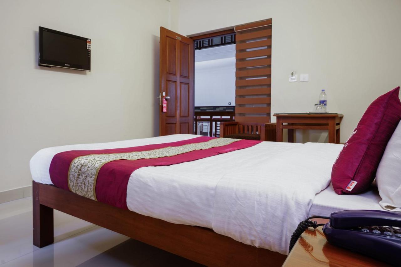 Oyo 9404 Hotel White Fort Mananthavady Exterior photo