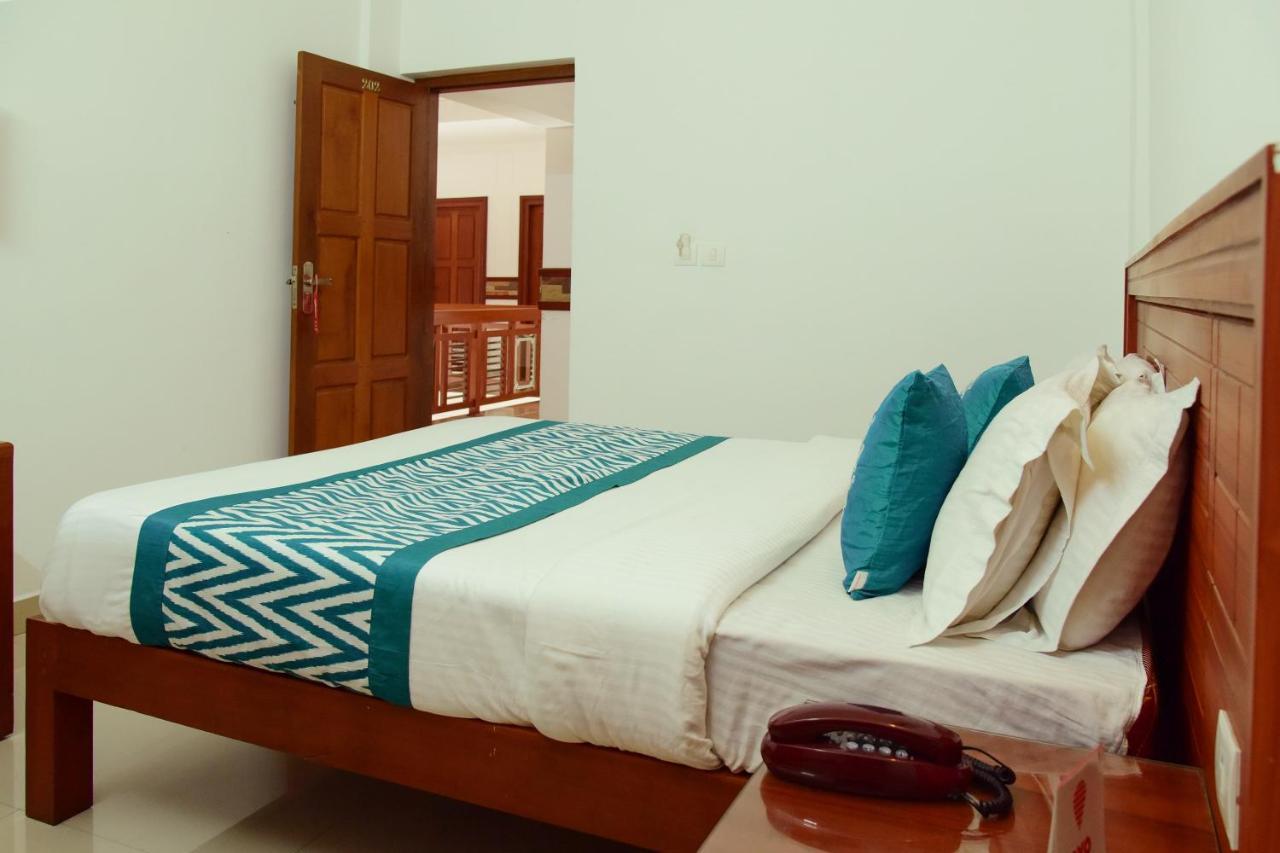 Oyo 9404 Hotel White Fort Mananthavady Exterior photo